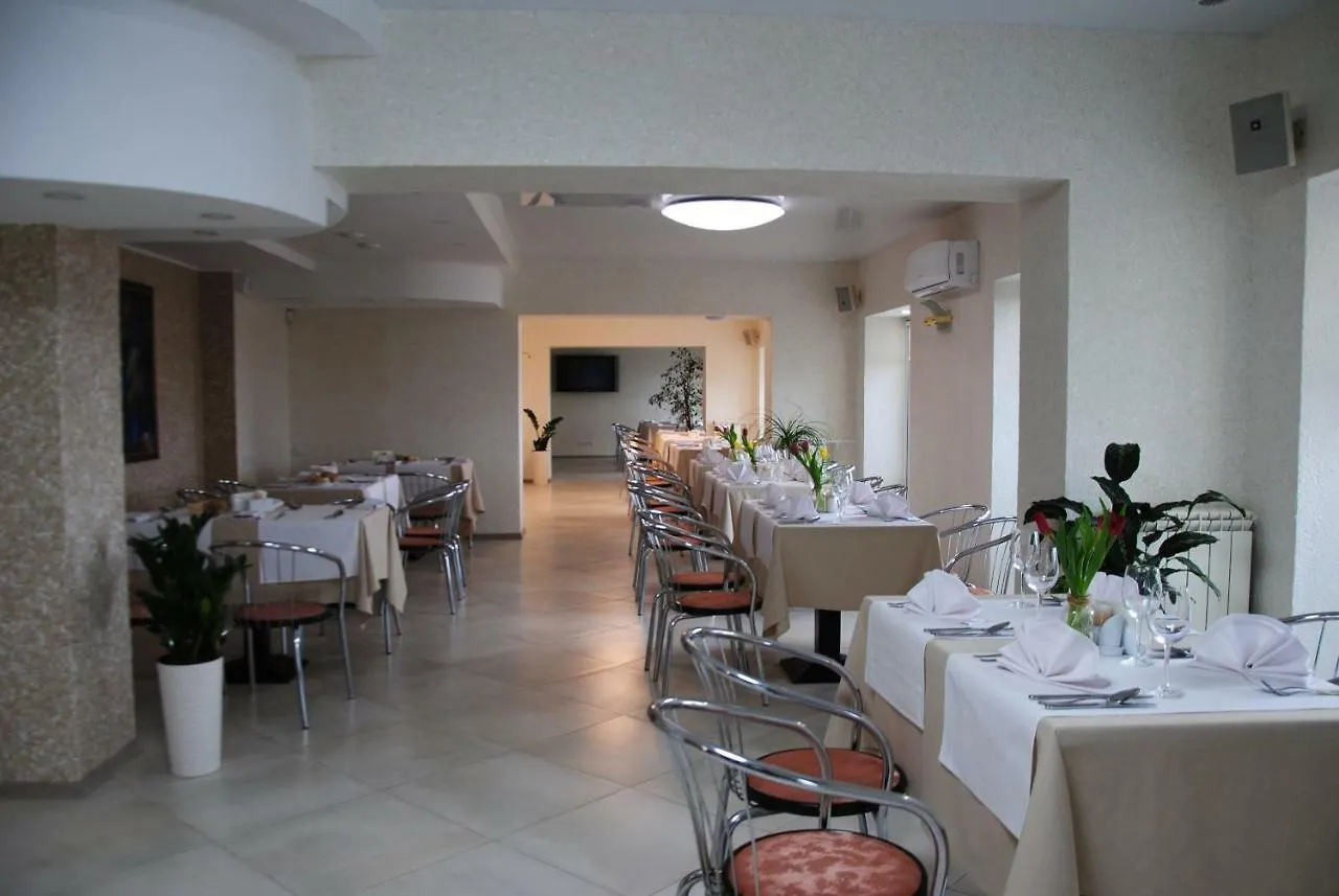 Hotel Express Congress Kyiv 3*,